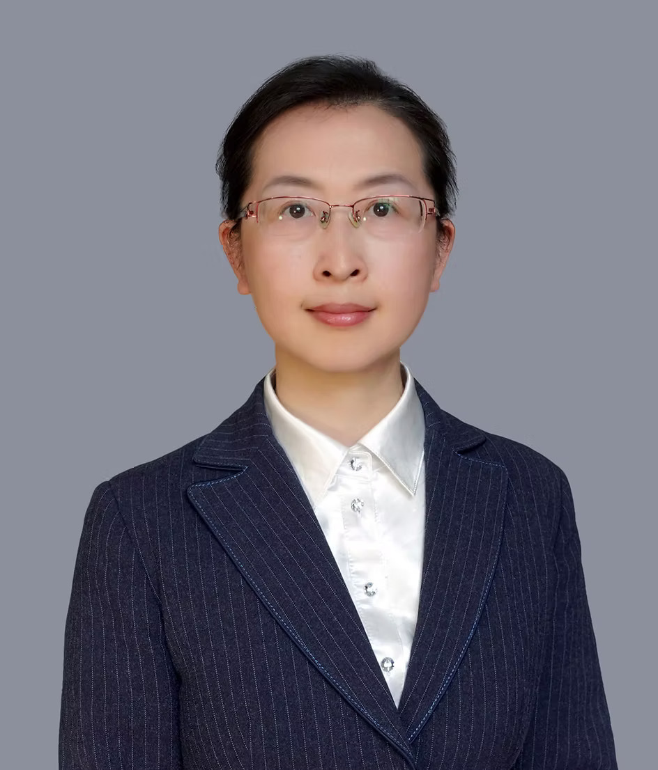 Julia Zhang